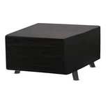 Kvadratni poklopac stola na otvorenom